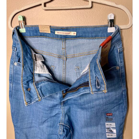 NWT Women's Levi's 725 High-Rise Bootcut Blue Jeans, 29 x 30 - Picture 3 of 10